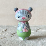 2” Cat with Baby (Green/Mauve)