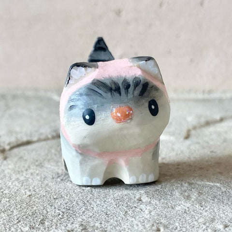 1.25” Kitten with Pink Bonnet