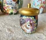 2.5” Acorn with Squirrel