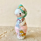 4” Cat Mama with Bonnet: Marshmallow