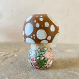 2.75” Forest Mushroom: Umber with Foxes