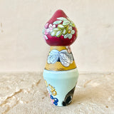 4” Bee Mama with Bonnet: Claret