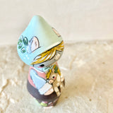 4” Horse Mama with Bonnet: Dusk