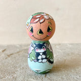 2.75” Pumpkin with a Cat